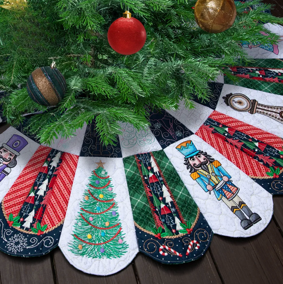 JJ Nutcracker Tree Skirt