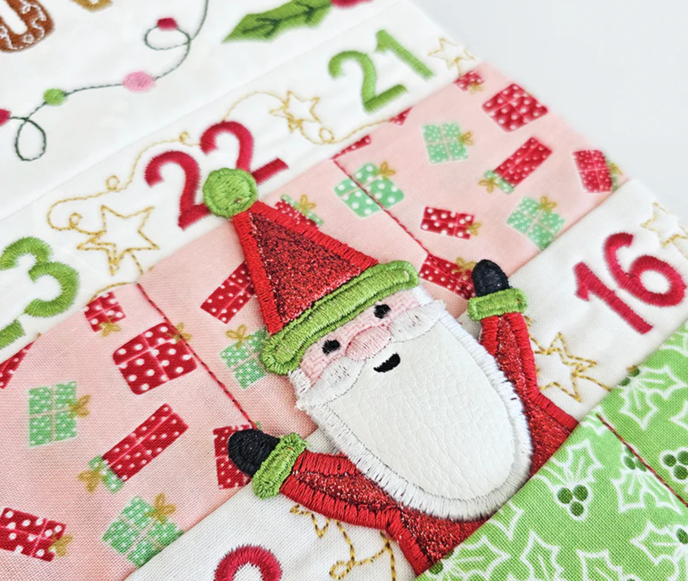 SP Christmas Countdown Hanger