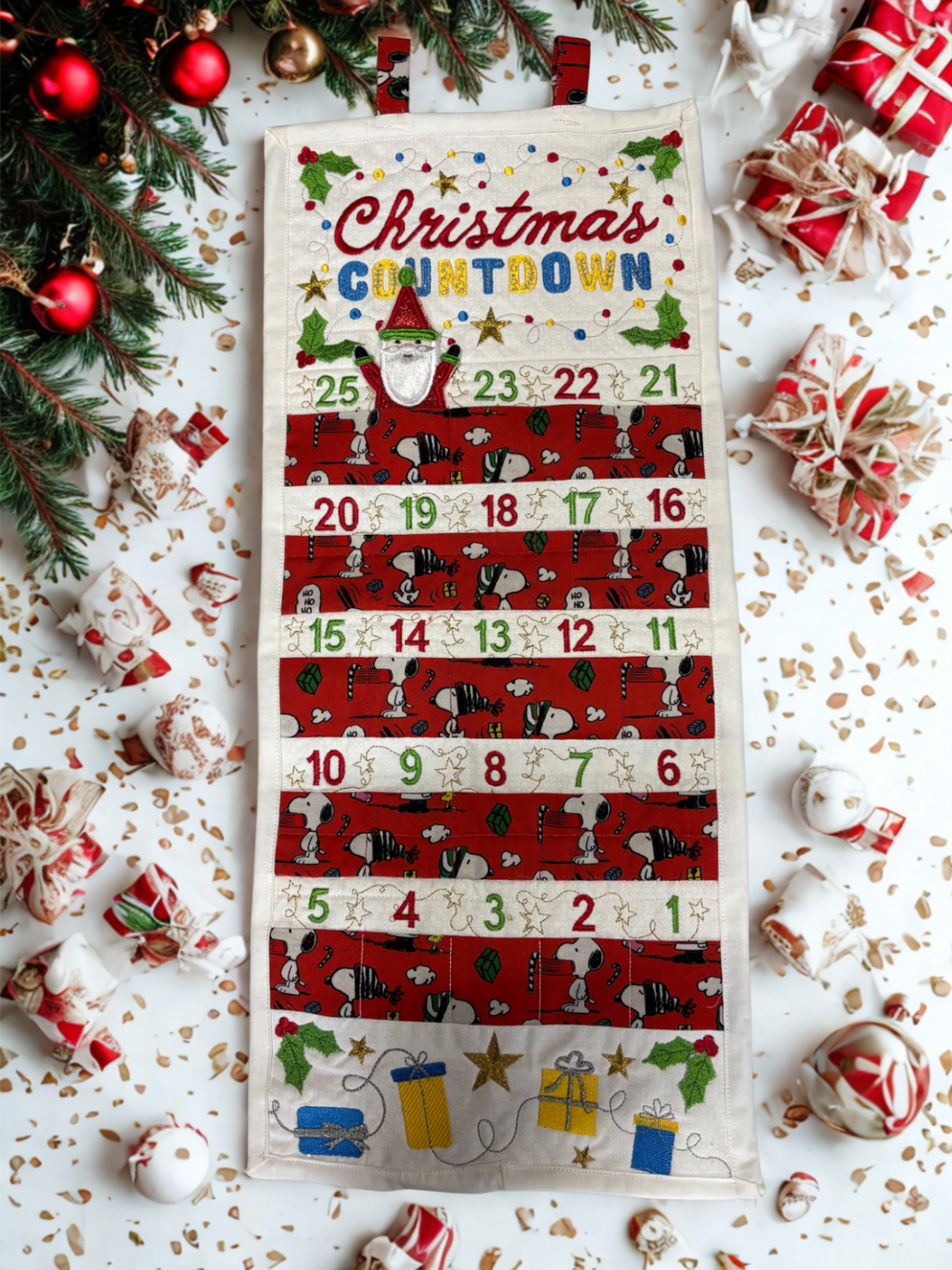 Snoopy the Dog Christmas Countdown Calendar